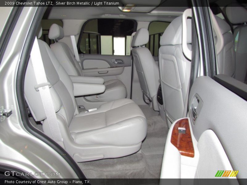  2009 Tahoe LTZ Light Titanium Interior