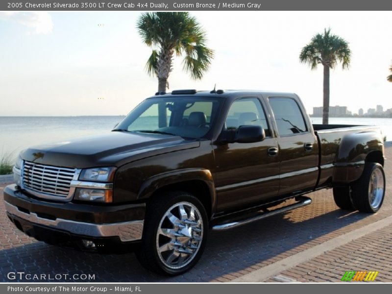 Custom Bronze / Medium Gray 2005 Chevrolet Silverado 3500 LT Crew Cab 4x4 Dually
