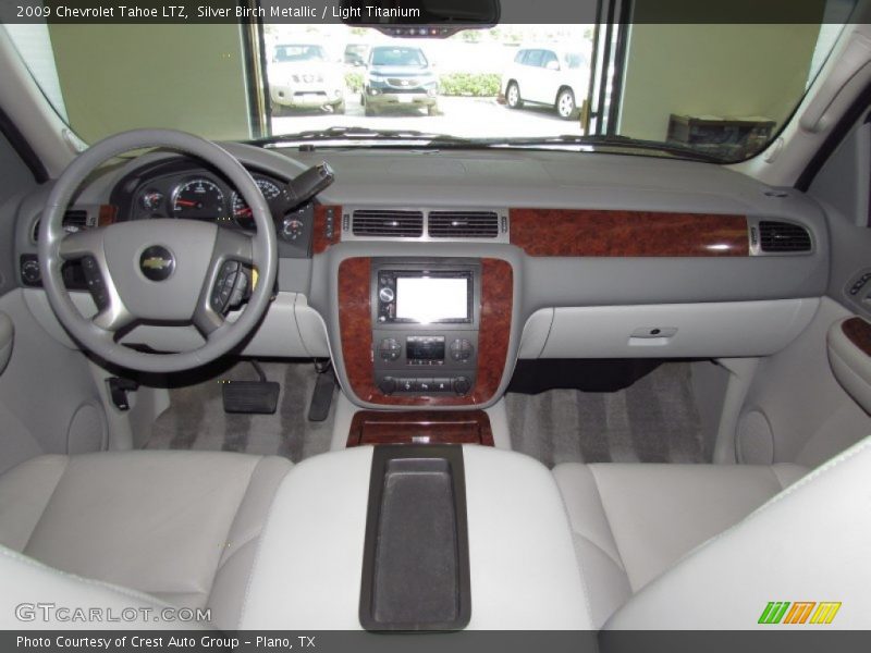 Dashboard of 2009 Tahoe LTZ