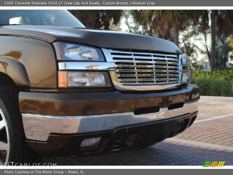 Custom Bronze / Medium Gray 2005 Chevrolet Silverado 3500 LT Crew Cab 4x4 Dually