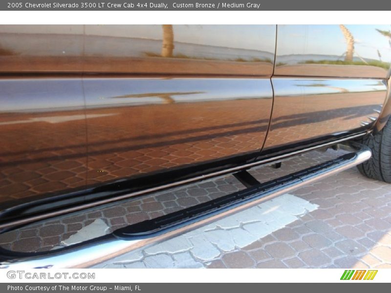 Custom Bronze / Medium Gray 2005 Chevrolet Silverado 3500 LT Crew Cab 4x4 Dually