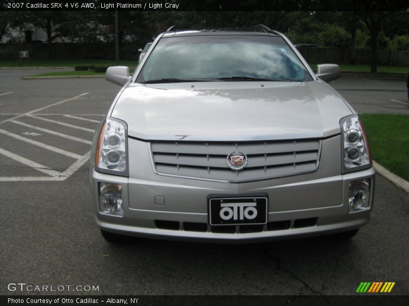 Light Platinum / Light Gray 2007 Cadillac SRX 4 V6 AWD