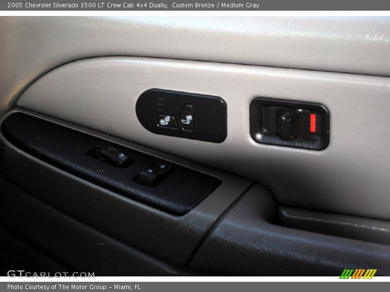 Custom Bronze / Medium Gray 2005 Chevrolet Silverado 3500 LT Crew Cab 4x4 Dually