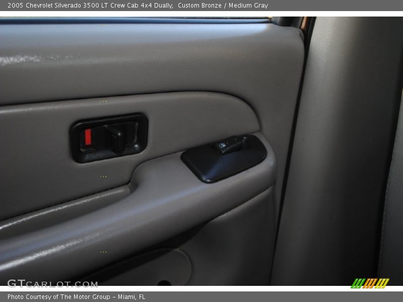 Custom Bronze / Medium Gray 2005 Chevrolet Silverado 3500 LT Crew Cab 4x4 Dually