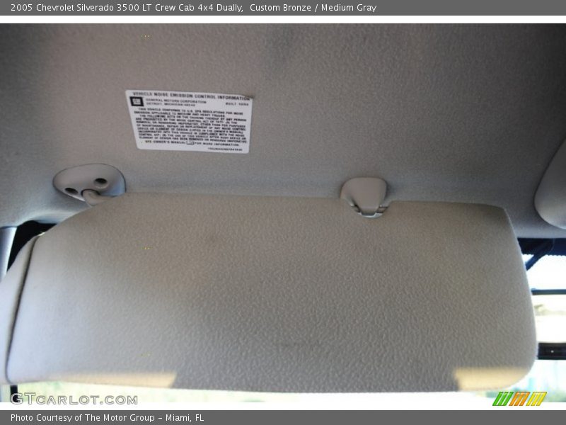 Custom Bronze / Medium Gray 2005 Chevrolet Silverado 3500 LT Crew Cab 4x4 Dually