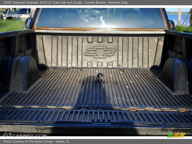 Custom Bronze / Medium Gray 2005 Chevrolet Silverado 3500 LT Crew Cab 4x4 Dually