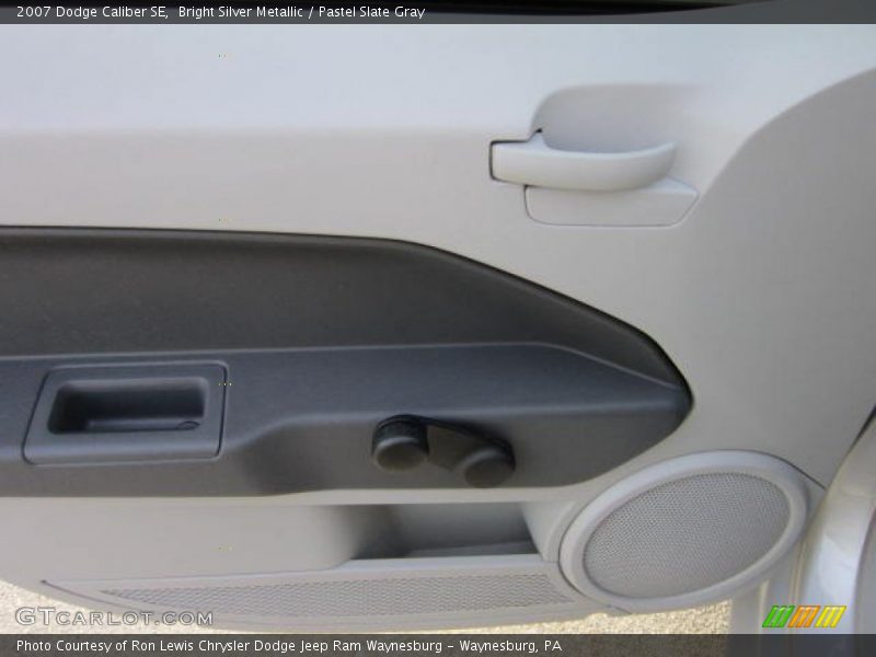Bright Silver Metallic / Pastel Slate Gray 2007 Dodge Caliber SE