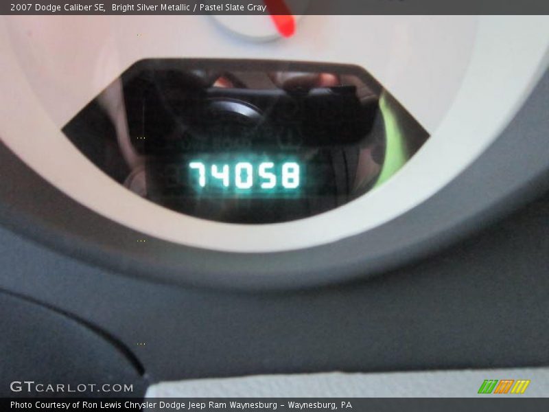 Bright Silver Metallic / Pastel Slate Gray 2007 Dodge Caliber SE