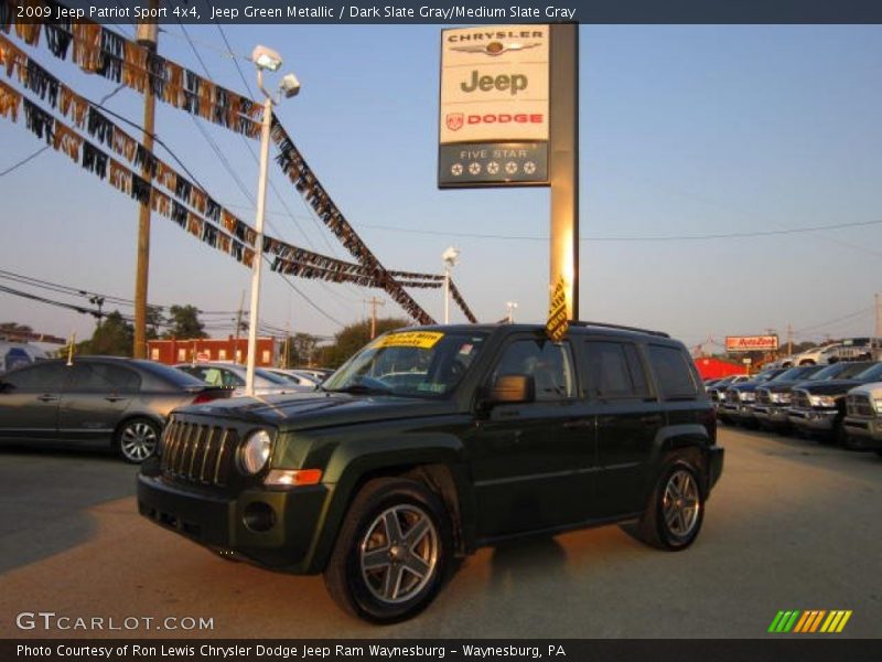 Jeep Green Metallic / Dark Slate Gray/Medium Slate Gray 2009 Jeep Patriot Sport 4x4