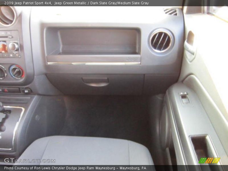 Jeep Green Metallic / Dark Slate Gray/Medium Slate Gray 2009 Jeep Patriot Sport 4x4