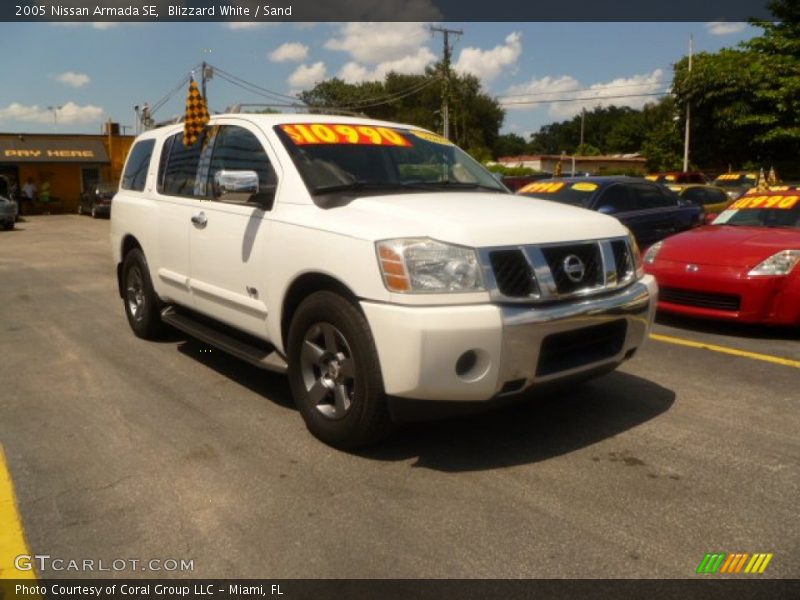 Blizzard White / Sand 2005 Nissan Armada SE