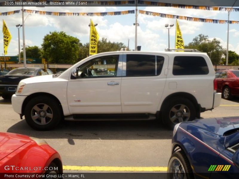 Blizzard White / Sand 2005 Nissan Armada SE