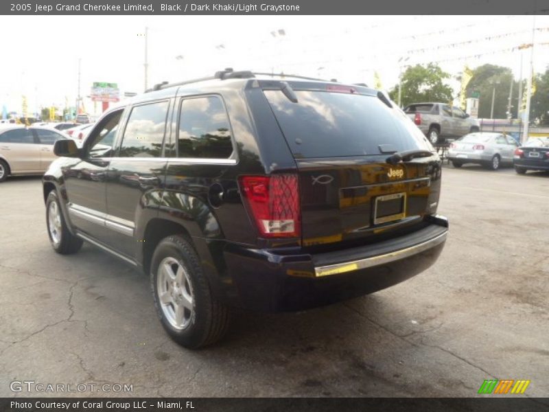 Black / Dark Khaki/Light Graystone 2005 Jeep Grand Cherokee Limited