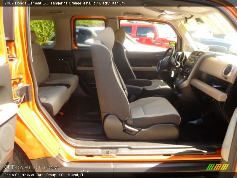 Tangerine Orange Metallic / Black/Titanium 2007 Honda Element EX