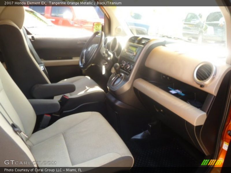 Tangerine Orange Metallic / Black/Titanium 2007 Honda Element EX