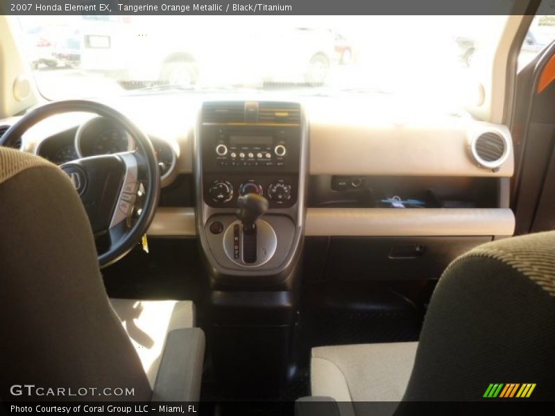 Tangerine Orange Metallic / Black/Titanium 2007 Honda Element EX