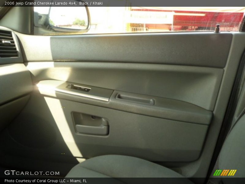 Black / Khaki 2006 Jeep Grand Cherokee Laredo 4x4