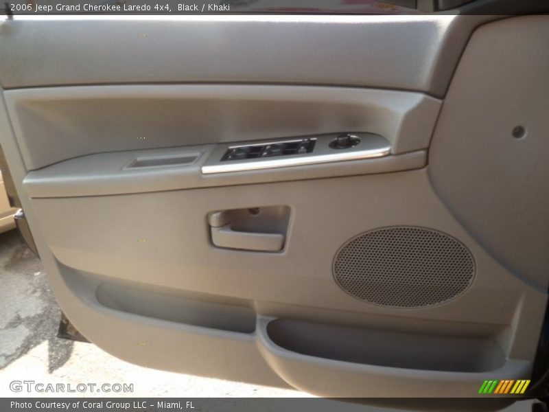 Black / Khaki 2006 Jeep Grand Cherokee Laredo 4x4