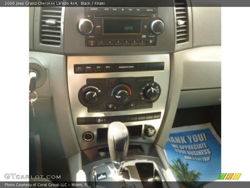 Black / Khaki 2006 Jeep Grand Cherokee Laredo 4x4