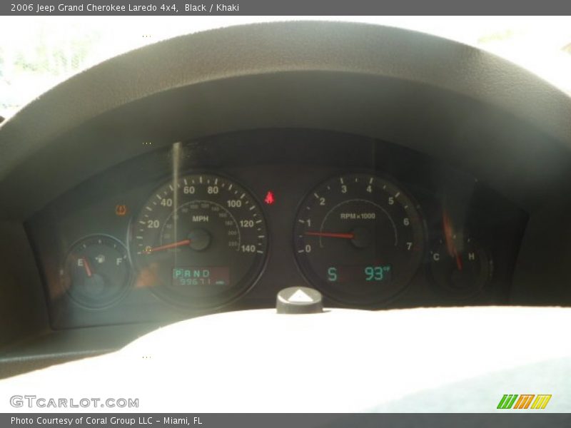 Black / Khaki 2006 Jeep Grand Cherokee Laredo 4x4