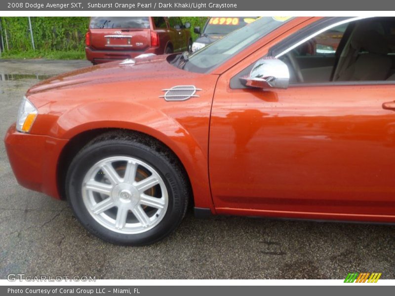 Sunburst Orange Pearl / Dark Khaki/Light Graystone 2008 Dodge Avenger SXT