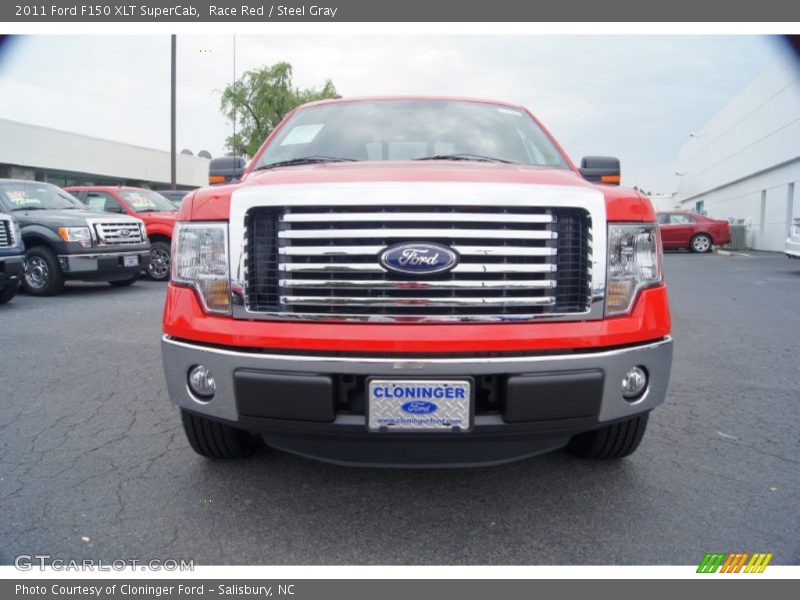 Race Red / Steel Gray 2011 Ford F150 XLT SuperCab