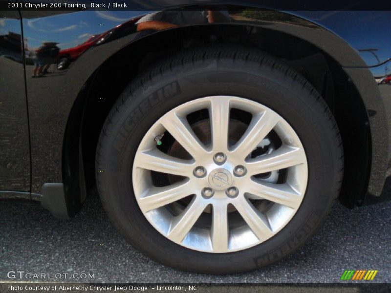 Black / Black 2011 Chrysler 200 Touring