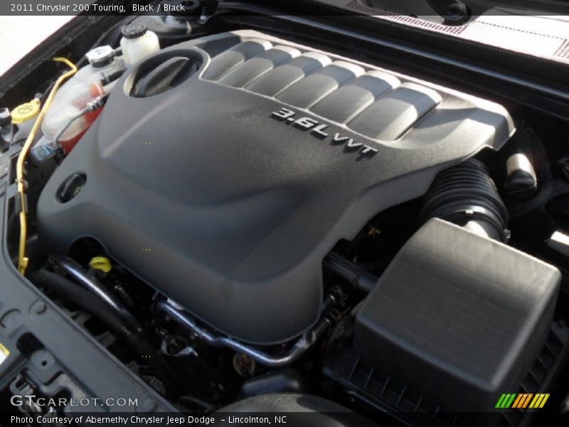 Black / Black 2011 Chrysler 200 Touring