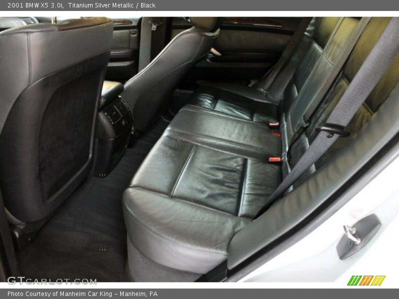 Titanium Silver Metallic / Black 2001 BMW X5 3.0i