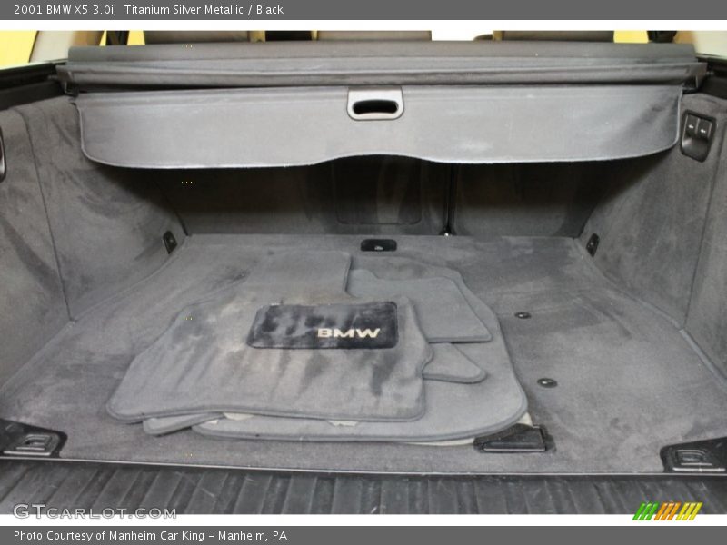 Titanium Silver Metallic / Black 2001 BMW X5 3.0i