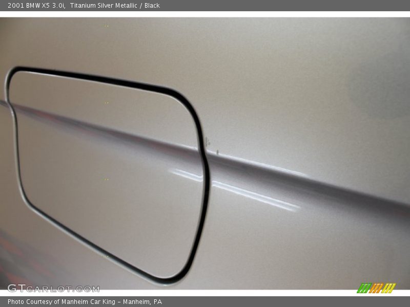 Titanium Silver Metallic / Black 2001 BMW X5 3.0i