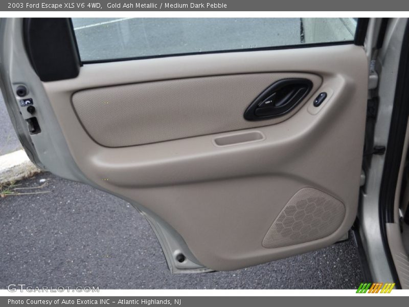 Door Panel of 2003 Escape XLS V6 4WD