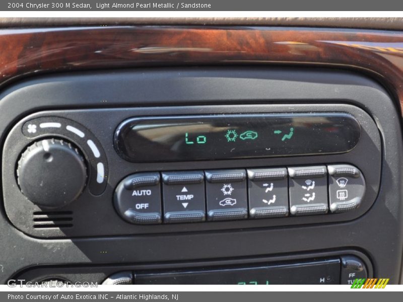 Light Almond Pearl Metallic / Sandstone 2004 Chrysler 300 M Sedan