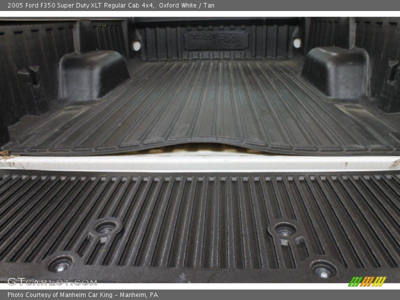 Oxford White / Tan 2005 Ford F350 Super Duty XLT Regular Cab 4x4