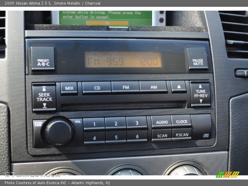 Smoke Metallic / Charcoal 2005 Nissan Altima 2.5 S