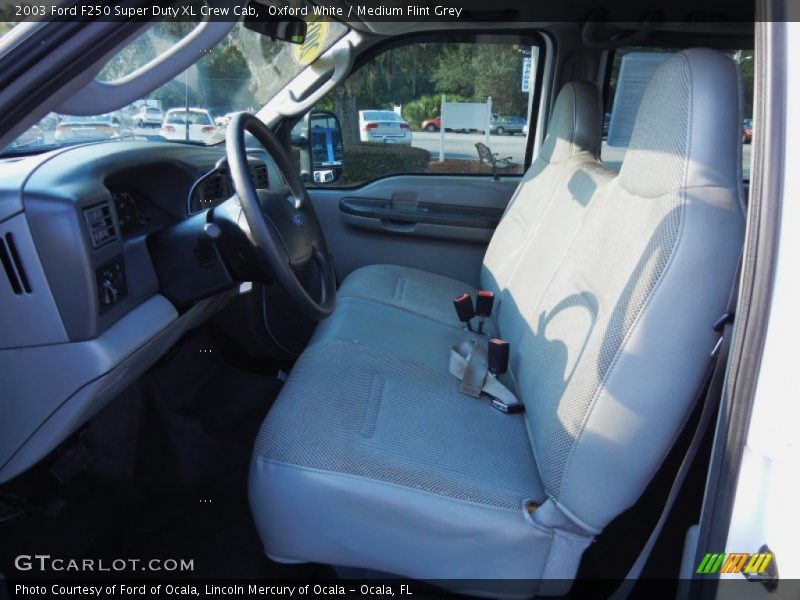Oxford White / Medium Flint Grey 2003 Ford F250 Super Duty XL Crew Cab