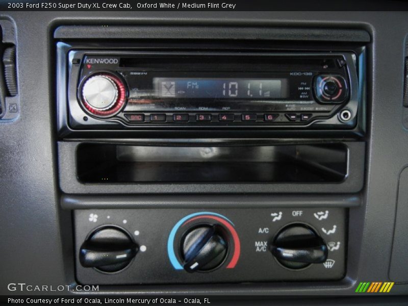 Audio System of 2003 F250 Super Duty XL Crew Cab