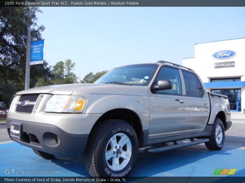 Pueblo Gold Metallic / Medium Pebble 2005 Ford Explorer Sport Trac XLT