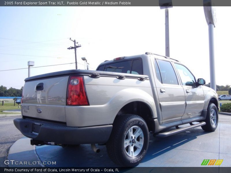 Pueblo Gold Metallic / Medium Pebble 2005 Ford Explorer Sport Trac XLT