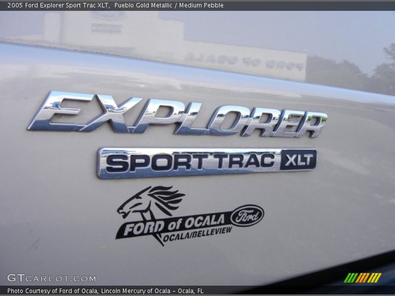 Pueblo Gold Metallic / Medium Pebble 2005 Ford Explorer Sport Trac XLT
