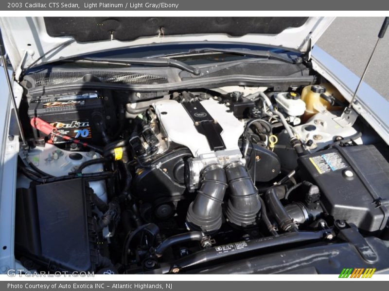 Light Platinum / Light Gray/Ebony 2003 Cadillac CTS Sedan