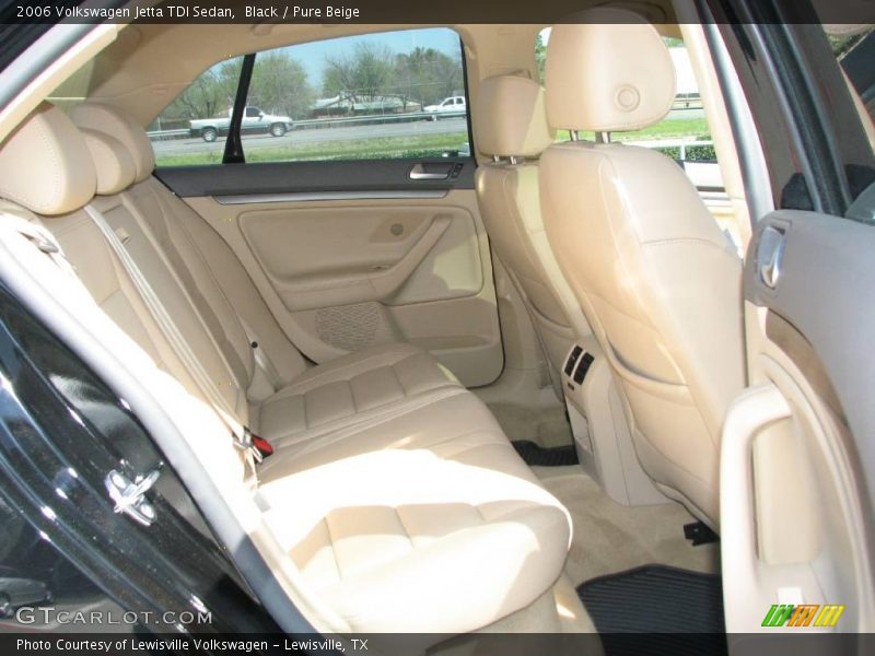 Black / Pure Beige 2006 Volkswagen Jetta TDI Sedan
