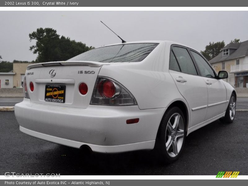 Crystal White / Ivory 2002 Lexus IS 300