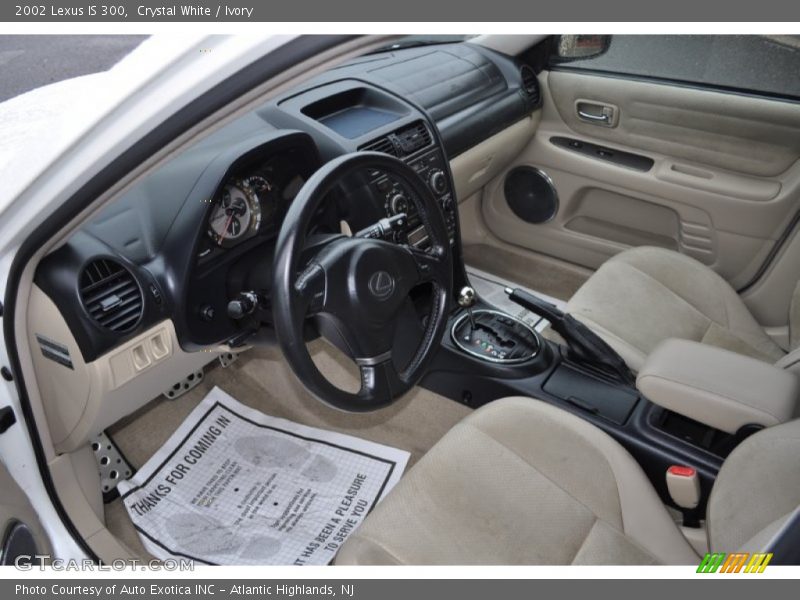 Crystal White / Ivory 2002 Lexus IS 300