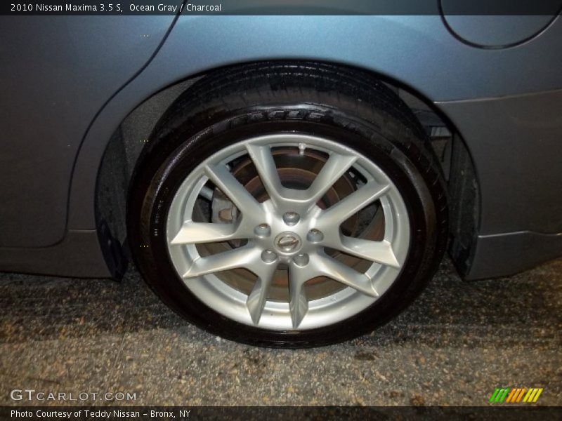 Ocean Gray / Charcoal 2010 Nissan Maxima 3.5 S
