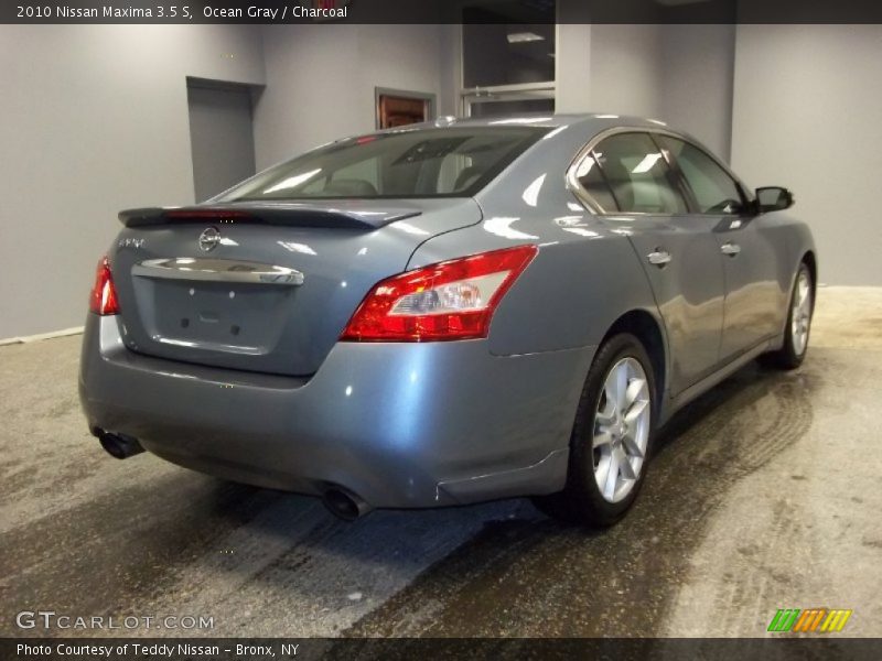 Ocean Gray / Charcoal 2010 Nissan Maxima 3.5 S