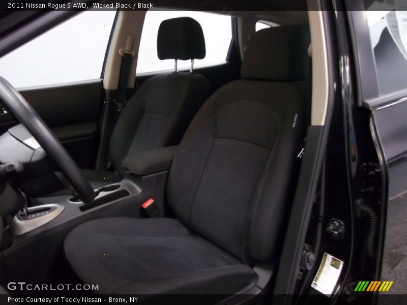 Wicked Black / Black 2011 Nissan Rogue S AWD