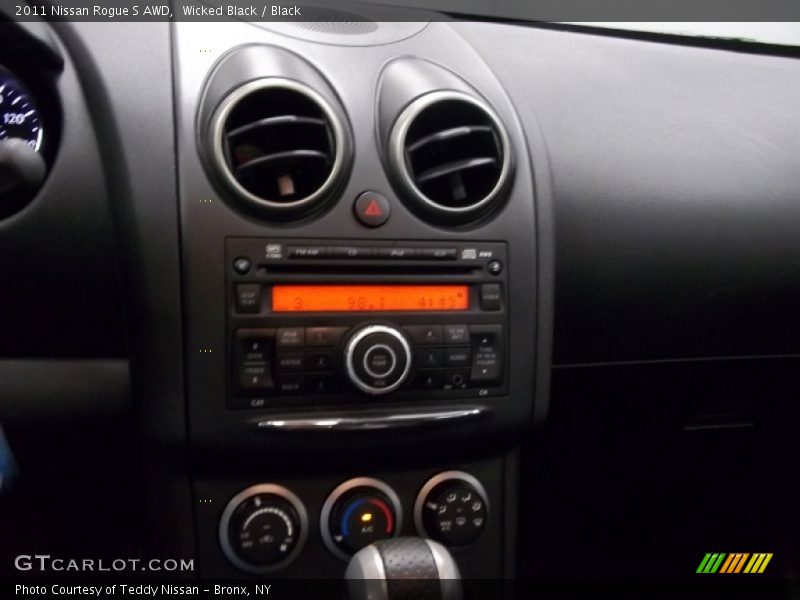 Wicked Black / Black 2011 Nissan Rogue S AWD