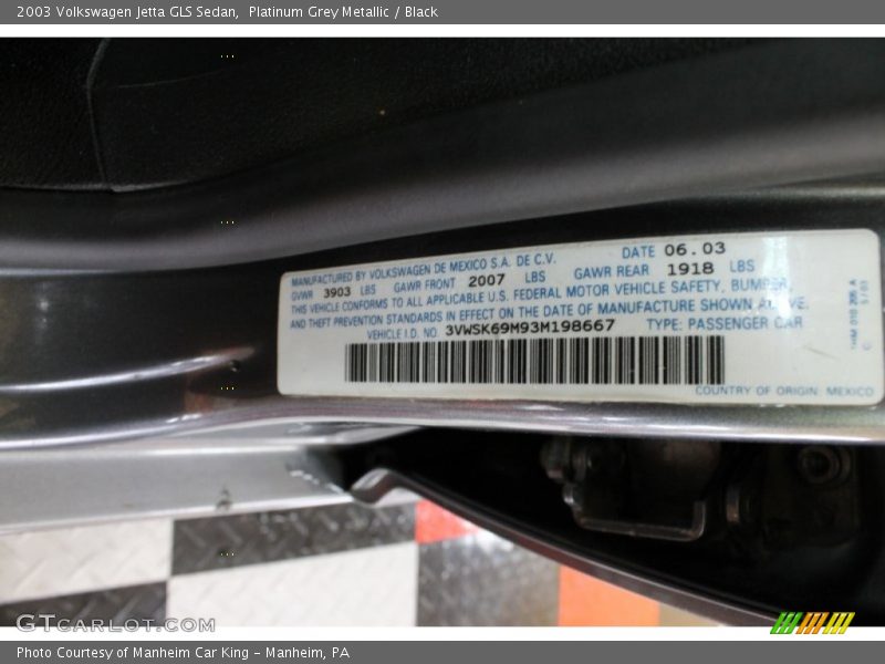 Platinum Grey Metallic / Black 2003 Volkswagen Jetta GLS Sedan