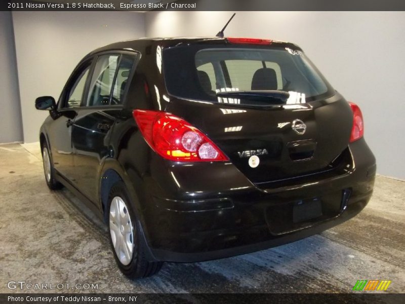 Espresso Black / Charcoal 2011 Nissan Versa 1.8 S Hatchback